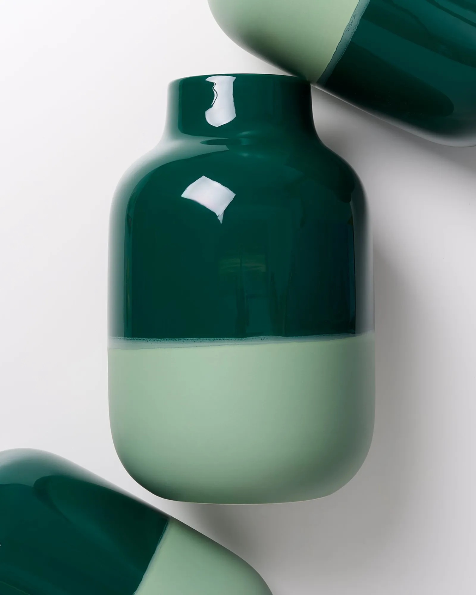 Motel a Miio Nuno Vase L - darkgreen sage New